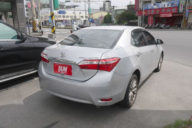 頂級版 I-KEY免鑰匙 防滑系統 定速 恆溫 里程保證 車況極佳 ALTIS 1.8  第5張相片