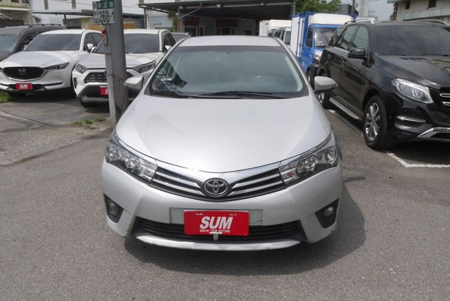 頂級版 I-KEY免鑰匙 防滑系統 定速 恆溫 里程保證 車況極佳 ALTIS 1.8  第6張相片
