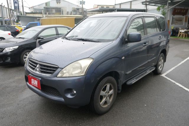 僅跑11萬 里程保證 一手車 有後出風口 電動椅 可改貨車牌 ZINGER  第2張相片