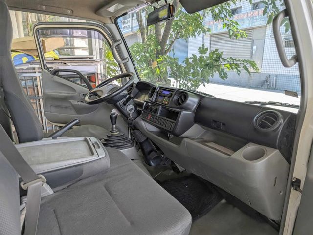 11尺半 -25度 大室機 冷凍速度冷房效果更快更好 HINO 300  第7張相片