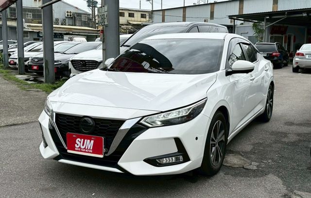 正2022年NISSAN SUPER SENTRA 極低里程僅跑2.8萬  第1張相片
