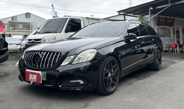 2010 BENZ E-CLASS E350 ESTATE 五門旅行車 認證車  第1張相片
