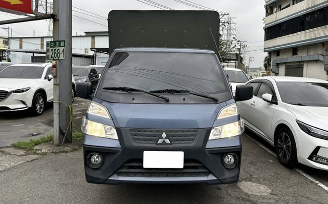 2021年 得利卡貨車 自排 伸縮篷 優質車況  第2張相片