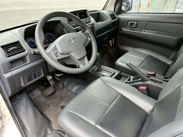 2023年 VERYCA 菱利貨車 自排 極低里程 僅跑7000公里  第5張相片