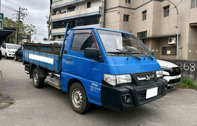 2014 DELICA 得利卡貨車 升降尾門 極低里程 !僅跑5萬!  第3張相片