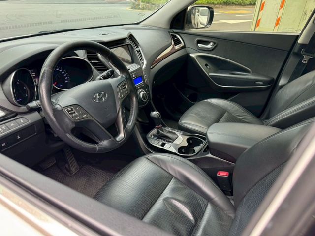 2015 HYUNDAI SANTA FE 四輪傳動 全景天窗 正一手車 ~  第4張相片