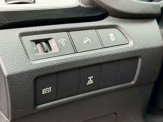 2015 HYUNDAI SANTA FE 四輪傳動 全景天窗 正一手車 ~  第10張相片