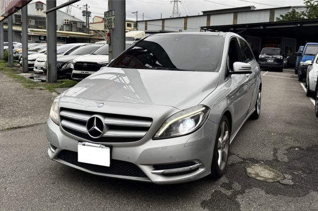 2012 BENZ B200 CDI 省油省稅大空間 優質車況  第1張相片