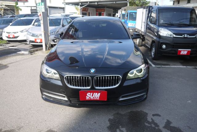 一手車 總代理 柴油 更省油 有力好開 BMW 520D  第3張相片