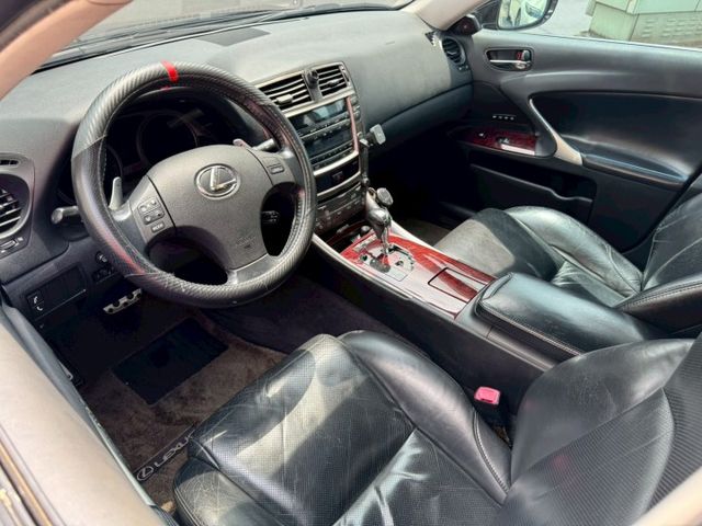 LEXUS IS250 日系進口優質代步車  第5張相片