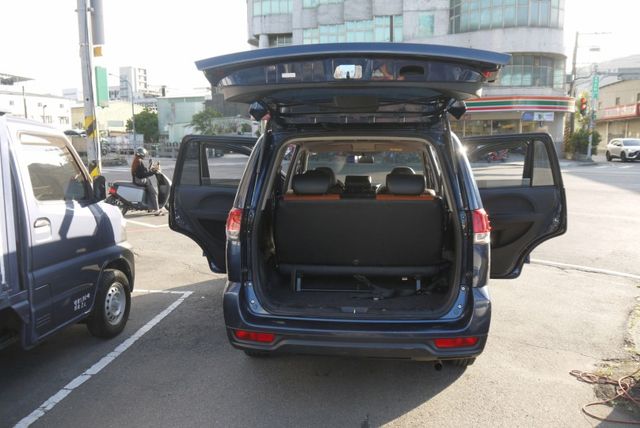 一手 認證車 有保固 原廠保養 後出風口 定速 鋁圈 可改貨車牌 ZINGER  第9張相片