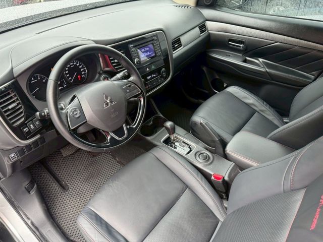 2017 Outlander 一手車 車況極優 認證車  第5張相片
