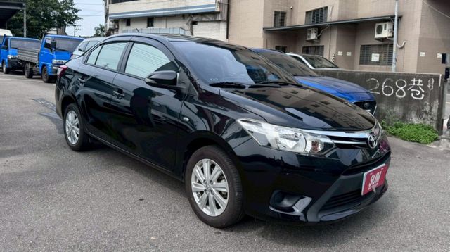 一手車 全程原廠保養維修 四條全新胎原廠更換 車況優質  第3張相片