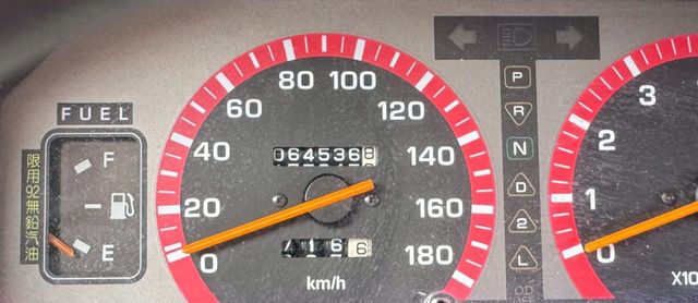 極品車況 極低里程 僅跑6萬 里程保證  第6張相片