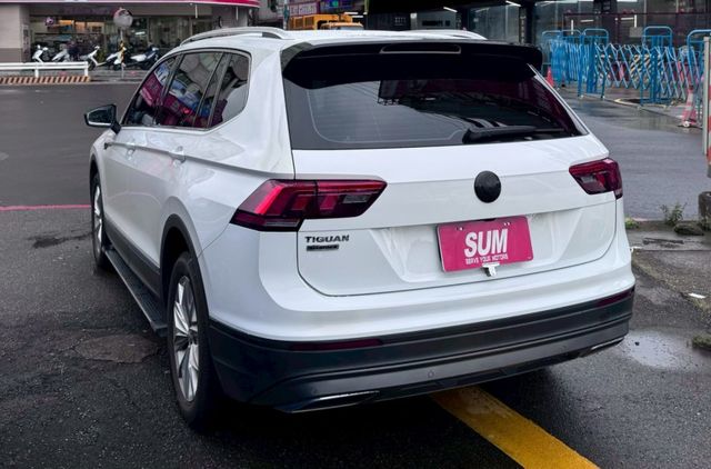 正七人座 一手車 車庫車 優質車況  第4張相片