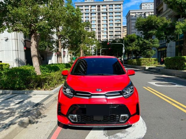 【認證車專賣店】空力套件、Drive wise、定速、原鈑件、原廠保養、四條新胎  第2張相片