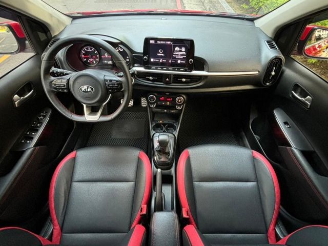 【認證車專賣店】空力套件、Drive wise、定速、原鈑件、原廠保養、四條新胎  第8張相片