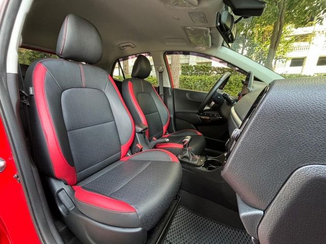 【認證車專賣店】空力套件、Drive wise、定速、原鈑件、原廠保養、四條新胎  第15張相片