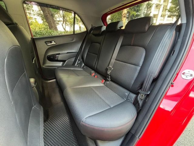 【認證車專賣店】空力套件、Drive wise、定速、原鈑件、原廠保養、四條新胎  第16張相片