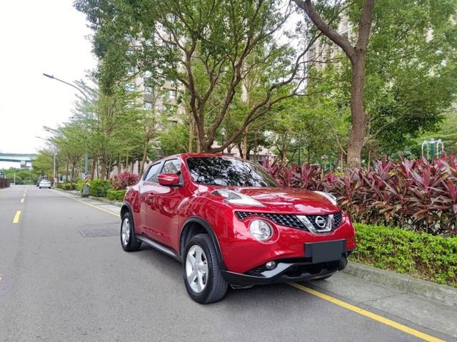 【認證車專賣店】保證9萬km、IKEY、定速、導航倒顯、四條新胎、原鈑件  第3張相片