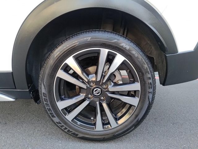 【原鈑件認證車】保證4萬km、空力套件、車偏、盲點、主動煞停、全車冰鑽、原廠保養  第19張相片