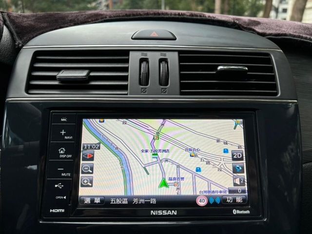 【認證車專賣店】IKEY、恆溫、定速、導航倒顯、原廠保養、四條新胎、五大保固  第12張相片