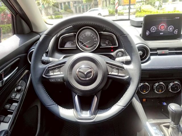 【原鈑件認證車】保證2萬km、定速、車道偏離、主動煞停、無線充電、原廠保養  第8張相片