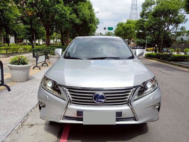 【原鈑件認證車】保證10萬km、原廠更換大電池後僅跑1萬km、導航倒顯、原廠保養  第2張相片