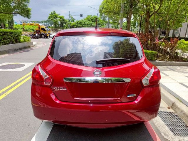 【認證車專賣店】保證6萬km、IKEY、恆溫、定速、原鈑件、原廠保養、五大保固  第7張相片