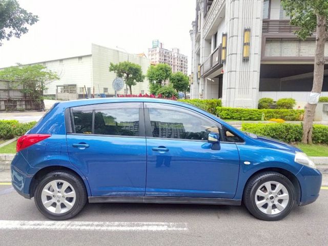 【認證車專賣店】保證12萬km、IKEY、恆溫、定速、原鈑件、原廠保養、四條新胎  第5張相片