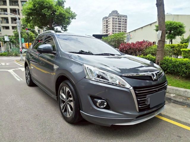 【認證車專賣店】3D安全型、保證8萬Km、電尾門、6安、環景、原鈑件、五大保固  第3張相片