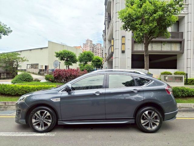 【認證車專賣店】3D安全型、保證8萬Km、電尾門、6安、環景、原鈑件、五大保固  第4張相片