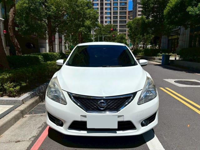 【全場認證里程保證】IKEY、定速、導航倒顯、恆溫、五大保固、0頭款～可全額貸  第2張相片