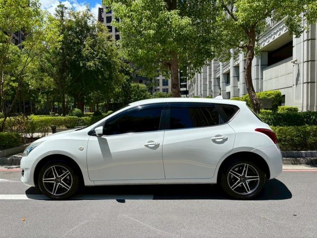 【全場認證里程保證】IKEY、定速、導航倒顯、恆溫、五大保固、0頭款～可全額貸  第4張相片