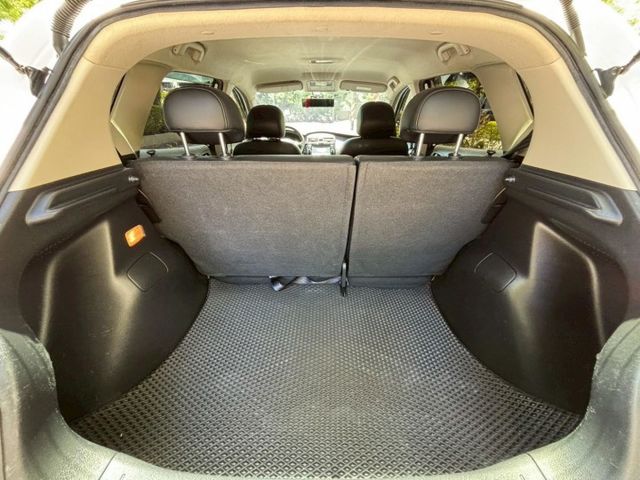 【全場認證里程保證】IKEY、定速、導航倒顯、恆溫、五大保固、0頭款～可全額貸  第17張相片