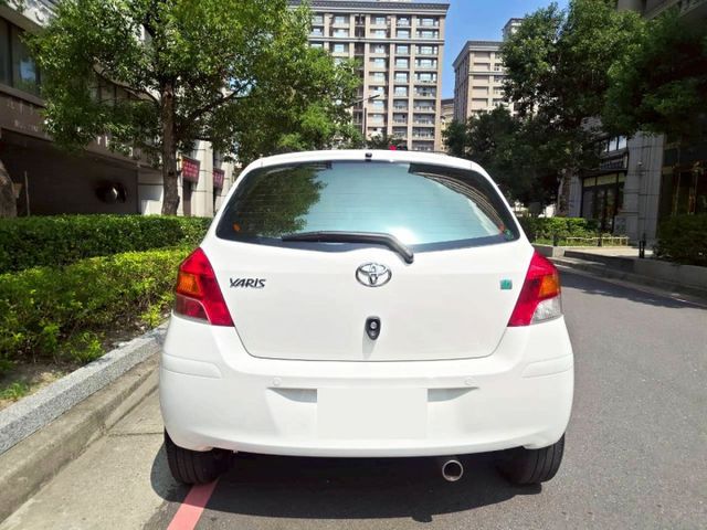 【全場認證里程保證】僅11萬KM、導航倒顯、15吋圈、原鈑原廠保養  第7張相片