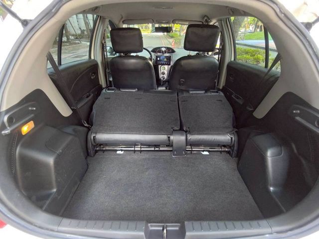 【全場認證里程保證】僅11萬KM、導航倒顯、15吋圈、原鈑原廠保養  第18張相片