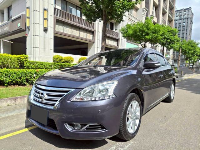 【全場認證里程保證】IKEY、定速、雙恆溫、導航倒顯、原鈑件、五大保固  第1張相片