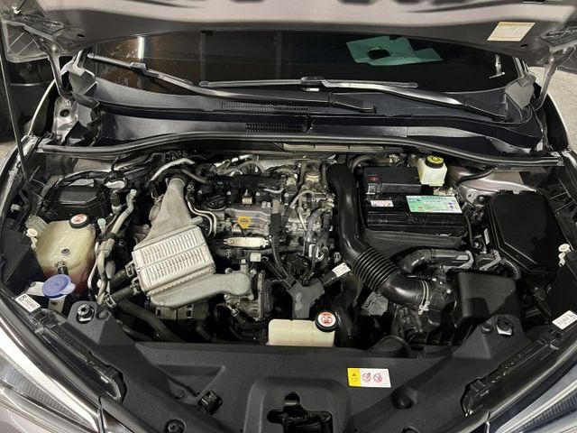 【全場認證里程保證】 僅8萬km、IKEY、定速、9吋安卓機、原鈑原廠保養  第19張相片