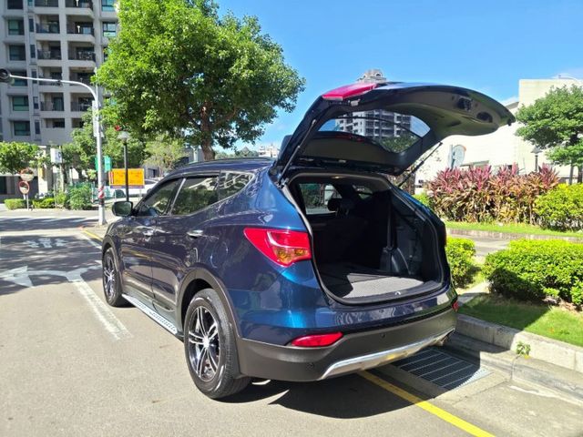 【全場認證里程保證】保證12萬KM、7人座、9吋安卓機、18吋ADV鋁圈、原鈑件  第5張相片