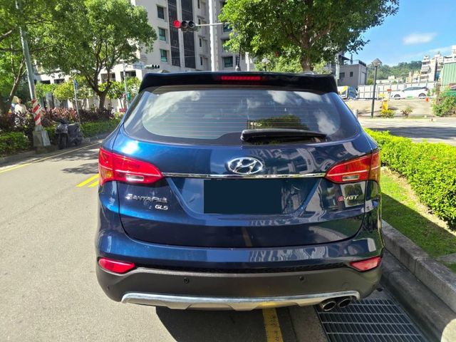 【全場認證里程保證】保證12萬KM、7人座、9吋安卓機、18吋ADV鋁圈、原鈑件  第6張相片