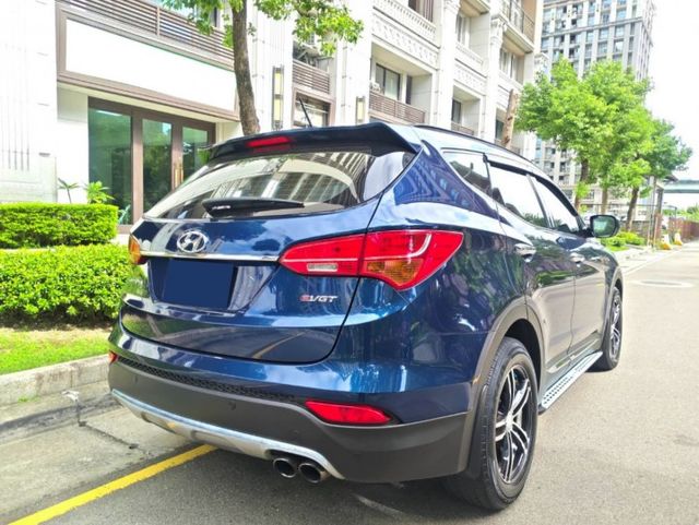 【全場認證里程保證】保證12萬KM、7人座、9吋安卓機、18吋ADV鋁圈、原鈑件  第7張相片