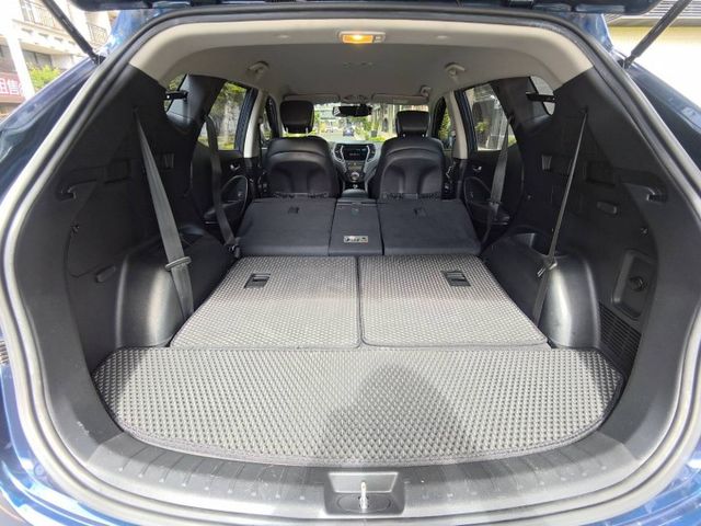 【全場認證里程保證】保證12萬KM、7人座、9吋安卓機、18吋ADV鋁圈、原鈑件  第18張相片