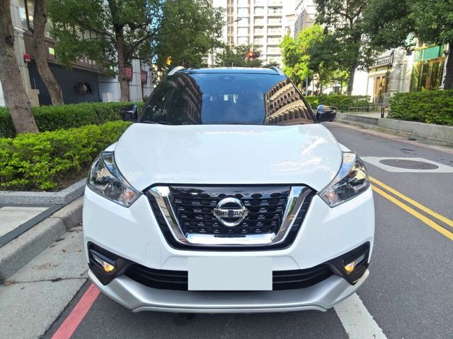 【全場認證里程保證】旗艦、黑白雙色、盲點、環景、車偏、側邊影像、原鈑原廠保養  第2張相片