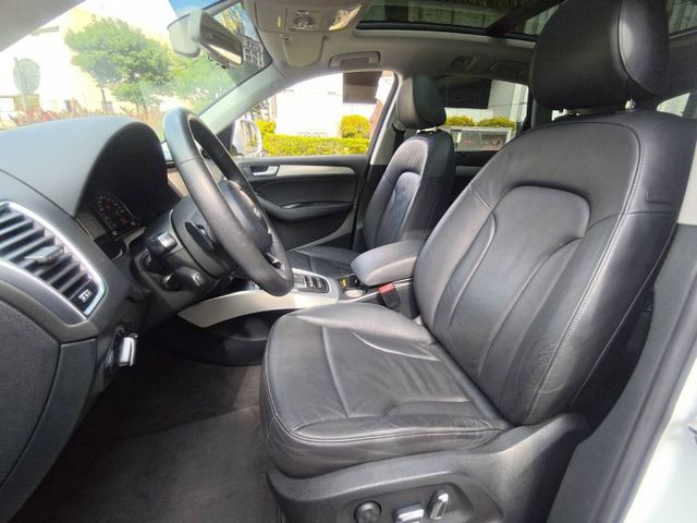 【全場認證里程保證】全景天窗、電尾門、IKEY、雙電動椅、定速、原鈑件  第10張相片