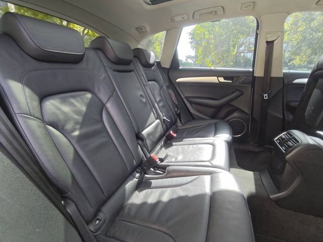 【全場認證里程保證】全景天窗、電尾門、IKEY、雙電動椅、定速、原鈑件  第15張相片