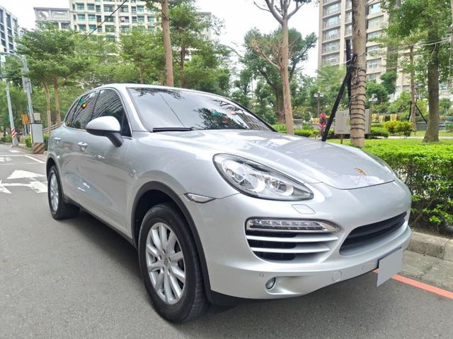 【全場認證里程保證】僅9萬km、全景天窗、8.6吋安卓機、盲點、雙電動椅、原鈑件  第3張相片