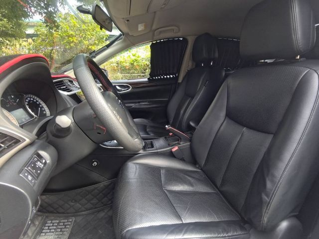 【全場認證里程保證】空力套件、IKEY、安卓、導航倒顯、恆溫、原廠保養、五大保固  第9張相片