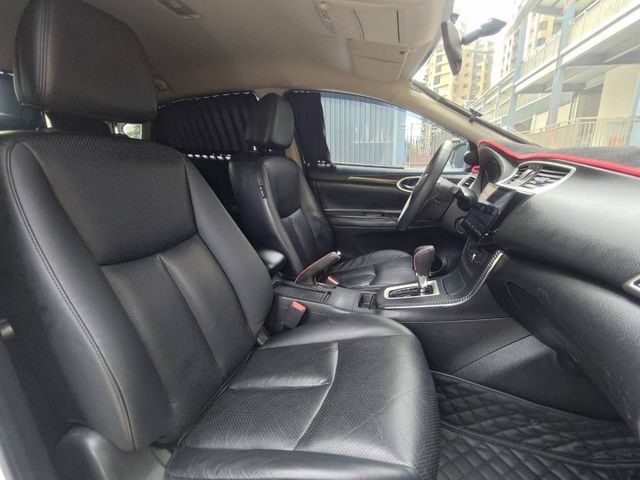 【全場認證里程保證】空力套件、IKEY、安卓、導航倒顯、恆溫、原廠保養、五大保固  第10張相片