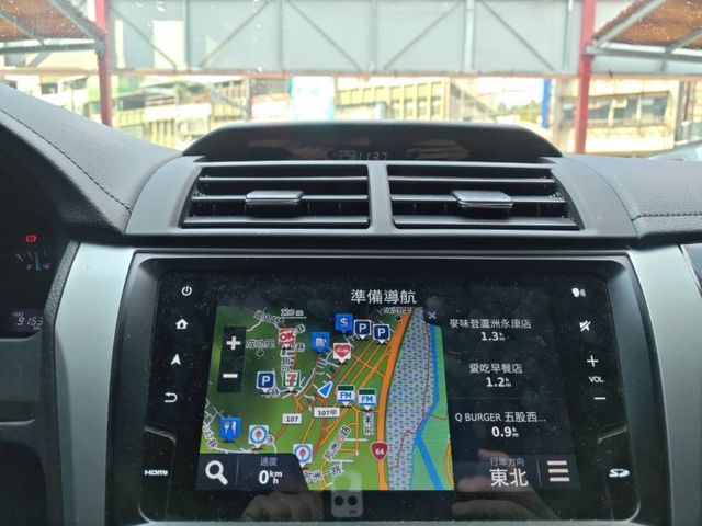 【全場認證里程保證】僅9萬km、精裝影音、導航倒顯、HID、循跡、原鈑原廠保養  第9張相片